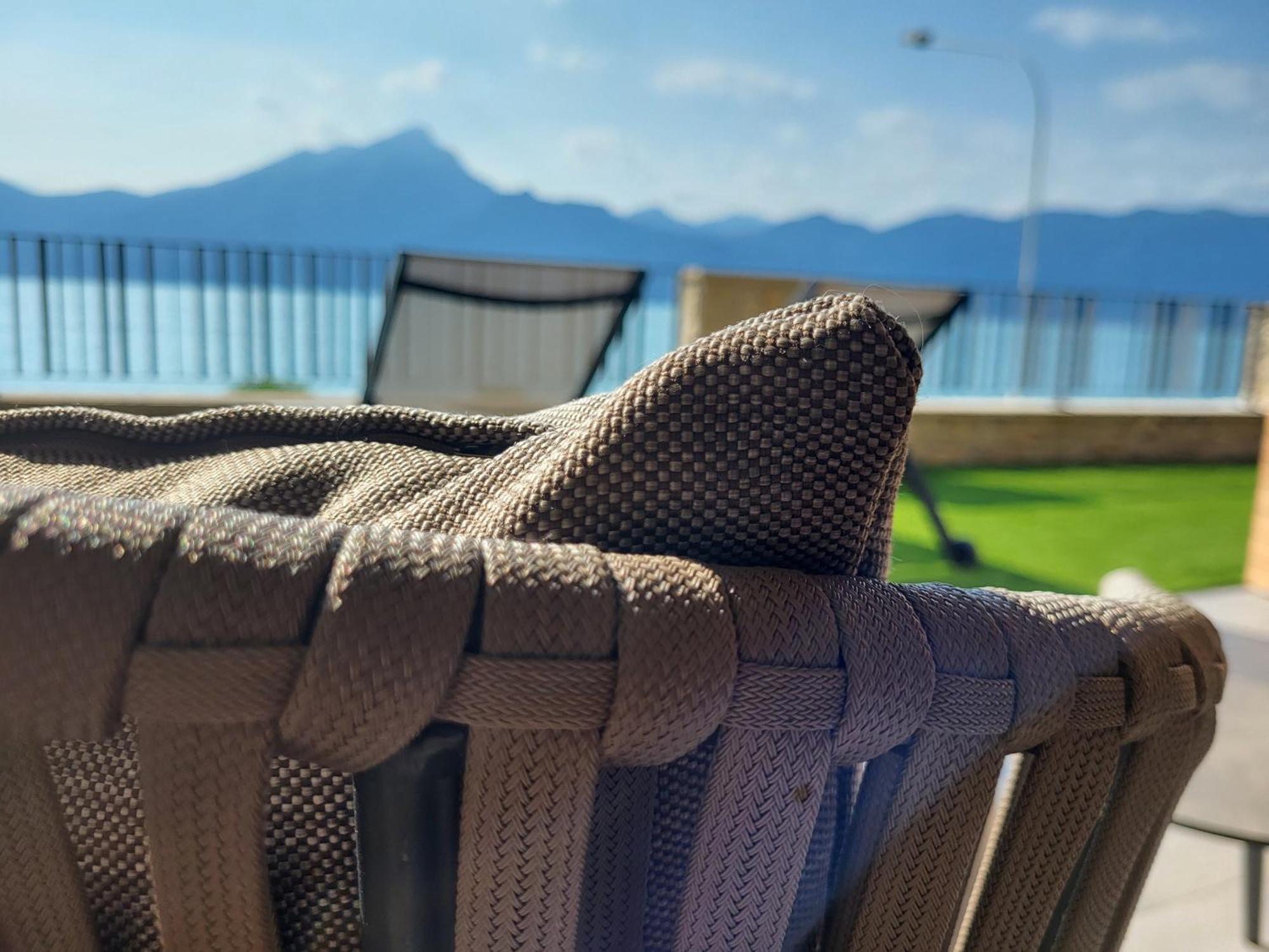 Attilio High Living Suites - Adults Only Torri Del Benaco Δωμάτιο φωτογραφία