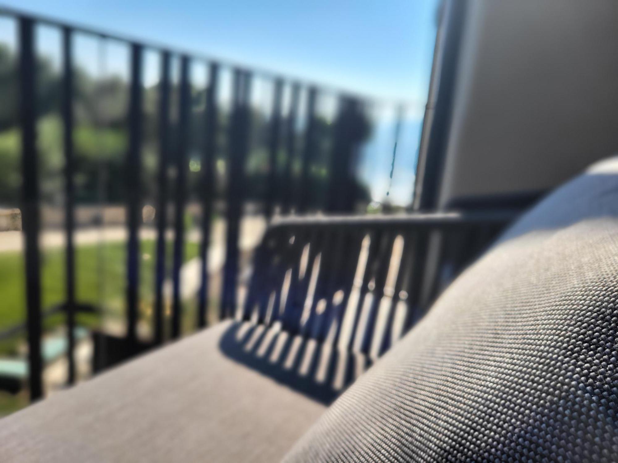 Attilio High Living Suites - Adults Only Torri Del Benaco Δωμάτιο φωτογραφία