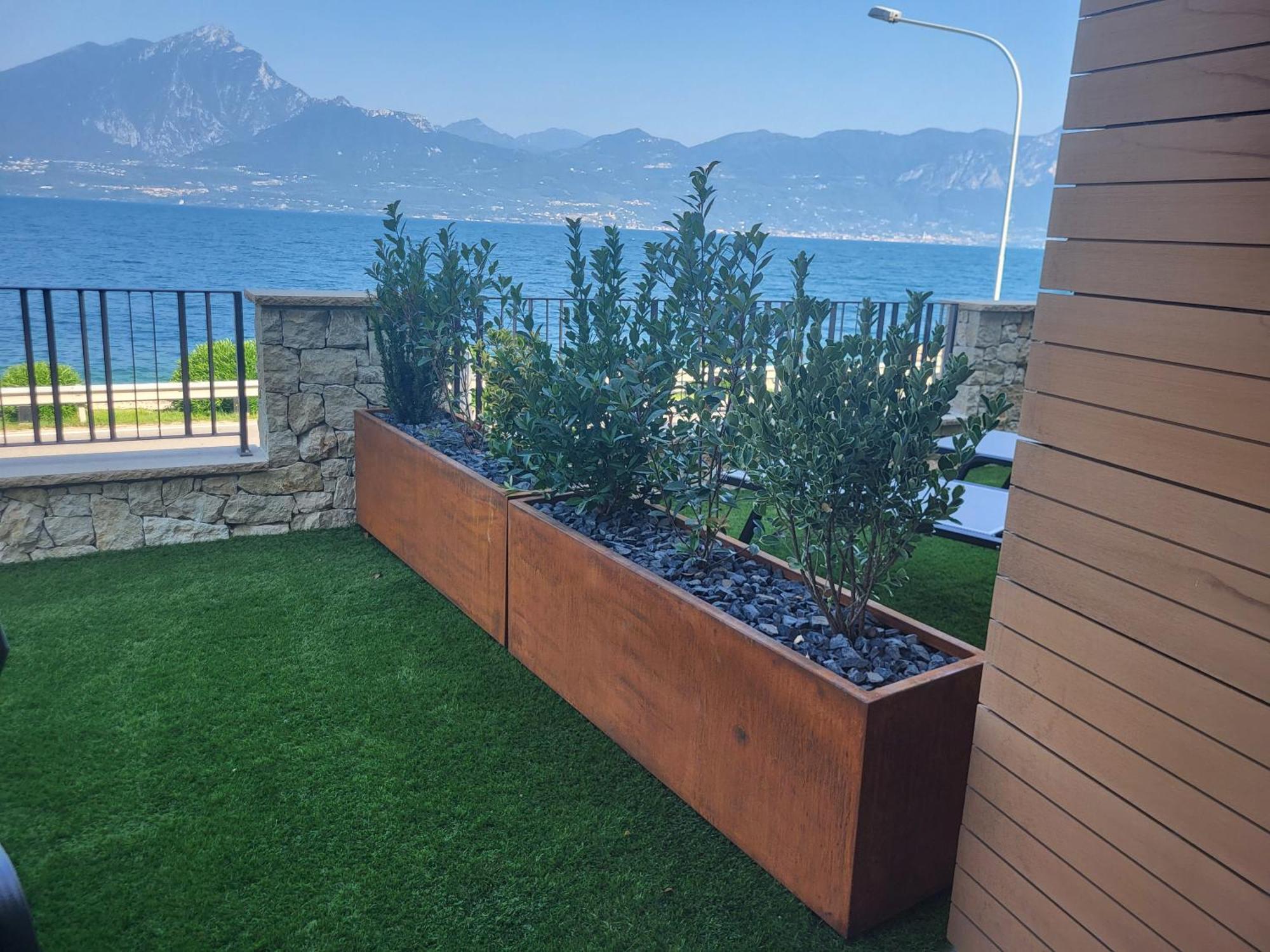 Attilio High Living Suites - Adults Only Torri Del Benaco Δωμάτιο φωτογραφία